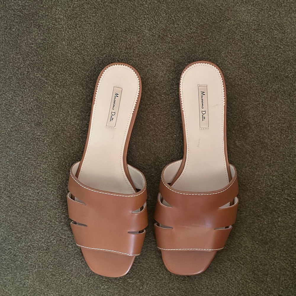 Massimo Dutti Brown Leather Sandals